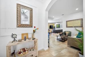 25280 Sw 119th Ave Homestead, FL 33032 - Off Market