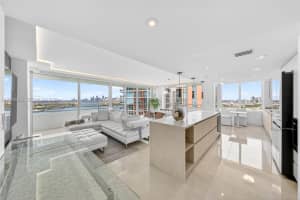 400 South Pointe Dr APT 2009, Miami Beach, FL 33139, - MLS#A12009063