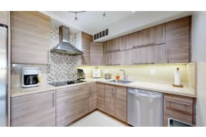 600 Three Islands Blvd 803, Hallandale Beach