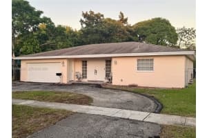 1830 Nw 47th Ave, Lauderhill