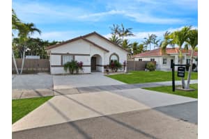 704 Se 14th Pl, Homestead