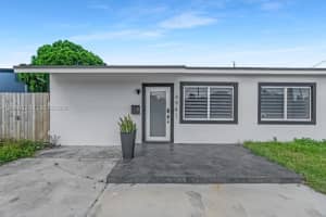 6941 Sheridan St, Hollywood, FL 33024, - MLS#A12009132