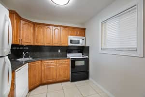8101 Camino Real # C-401, Miami, FL 33143, - MLS#A12009135