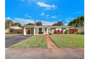 2461 SW 16th Ct, Fort Lauderdale, FL 33312, - MLS#A12009190