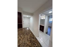 520 SW 111th Ave APT 101, Pembroke Pines, FL 33025, - MLS#A12009196