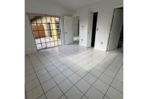 21215 NE 9th Ct APT 4, Miami, FL 33179, - MLS#A12009198