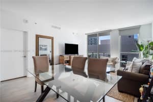 Vizcayne, 253 NE 2nd St APT 3104, Miami, FL 33132, - MLS#A12009230