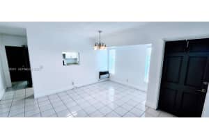 2980 NW 43 Terrace APT 203, Lauderdale Lakes, FL 33313, - MLS#A12009241