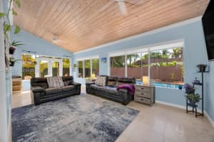 8900 SW 159th Terrace, Palmetto Bay, FL 33157, - MLS#A12009269