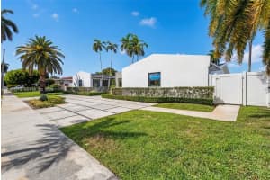 1865 NE 197th Terrace, Miami, FL 33179, - MLS#A12009274