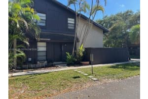 1761 Bayberry Dr, Pembroke Pines, FL 33024, - MLS#A12009275