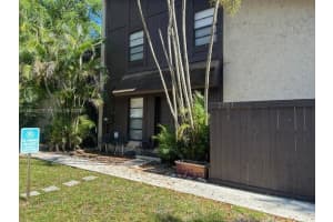 1761 Bayberry Dr, Pembroke Pines, FL 33024, - MLS#A12009275