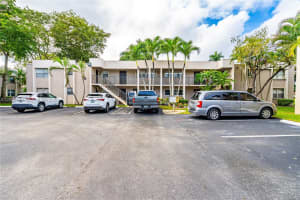 8513 Old Country Manor APT 415, Davie, FL 33328, - MLS#A12009279