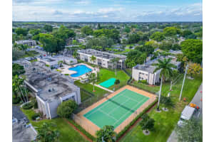 8513 Old Country Manor APT 415, Davie, FL 33328, - MLS#A12009279