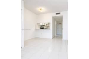 1300 W 47th Pl APT 218A, Hialeah, FL 33012, - MLS#A12009284