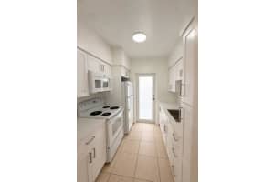 935 Bay Dr #3, Miami Beach, FL 33141, - MLS#A12009375