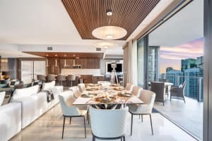 88 SW 7th St Apt 3801, Miami, FL 33130, - MLS#A12009379