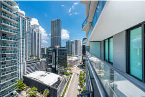 1300 S Miami Ave 2011, Miami
