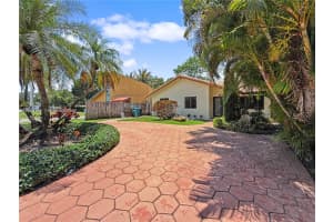 6714 N Waterway Dr #0, Miami, FL 33155, - MLS#A12009386