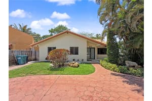 6714 N Waterway Dr #0, Miami, FL 33155, - MLS#A12009386