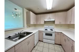 50 Menores Ave APT 518, Coral Gables, FL 33134, - MLS#A12009424