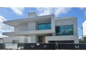 2060 S Hibiscus Dr, North Miami, FL 33181, - MLS#A12009425