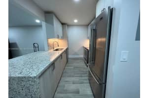8425 NW 8th St APT 303, Miami, FL 33126, - MLS#A12009430