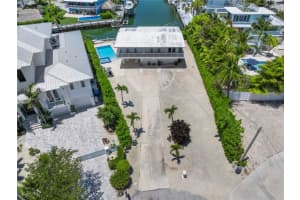 200 Plantation Shores Dr, Tavernier