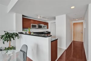 Vizcayne, 253 NE 2nd St APT 3304, Miami, FL 33132, - MLS#A12009480