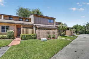 4283 S Pine Island Rd, Davie, FL 33328, - MLS#A12009511