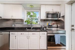 1756 71st St, Miami Beach, FL 33141, - MLS#A12009567