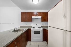2461 W 78th St #201, Hialeah, FL 33016, - MLS#A12009576