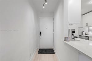 915 Jefferson Ave APT 2E, Miami Beach, FL 33139, - MLS#A12009594
