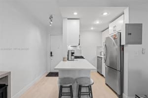 915 Jefferson Ave APT 2E, Miami Beach, FL 33139, - MLS#A12009594