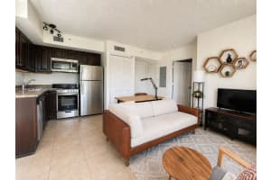 630 85th St APT 101, Miami Beach, FL 33141, - MLS#A12009620