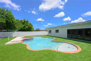 11835 SW 37th St, Miami, FL 33175, - MLS#A12009633