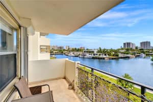 401 Golden Isles Dr APT 307, Hallandale Beach, FL 33009, - MLS#A12009656