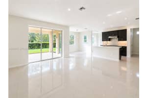 4352 Large Leaf Ln, Hollywood, FL 33021, - MLS#A12009724