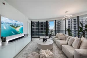 45 SW 9th St Apt 1508, Miami, FL 33130, - MLS#A12009735