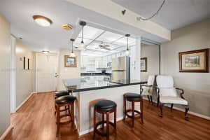 3300 W Rolling Hills Cir APT 510, Davie, FL 33328, - MLS#A12009761