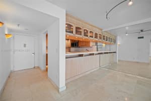 7751 NE Bayshore Ct APT 7B, Miami, FL 33138, - MLS#A12009787