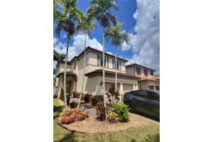 560 Se 33rd Ter, Homestead