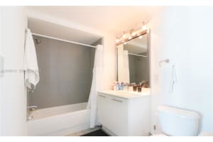 92 SW 3rd St APT 3211, Miami, FL 33130, - MLS#A12009812