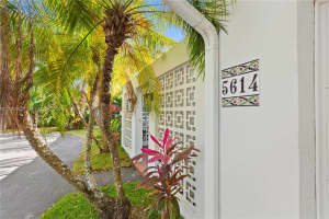 5614 San Vicente St, Coral Gables, FL 33146, - MLS#A12009821