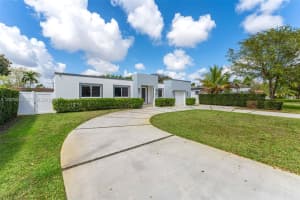 240 Lenape Dr, Miami Springs, FL 33166, - MLS#A12009825