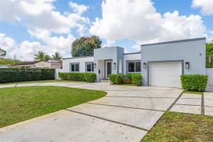 240 Lenape Dr, Miami Springs, FL 33166, - MLS#A12009825