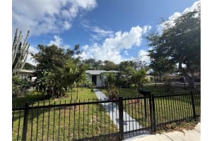 1005 NW 123rd St, North Miami, FL 33168, - MLS#A12009842