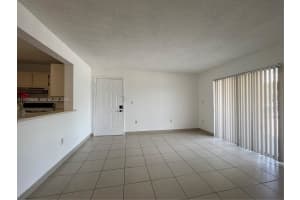 204 Palm Cir W, Pembroke Pines, FL 33025, - MLS#A12009858