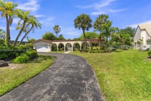 620 Lake Dasha Cir, Plantation, FL 33324, - MLS#A12009890