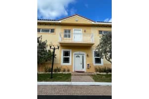 MLS# A12009926, Hollywood, Florida 33020